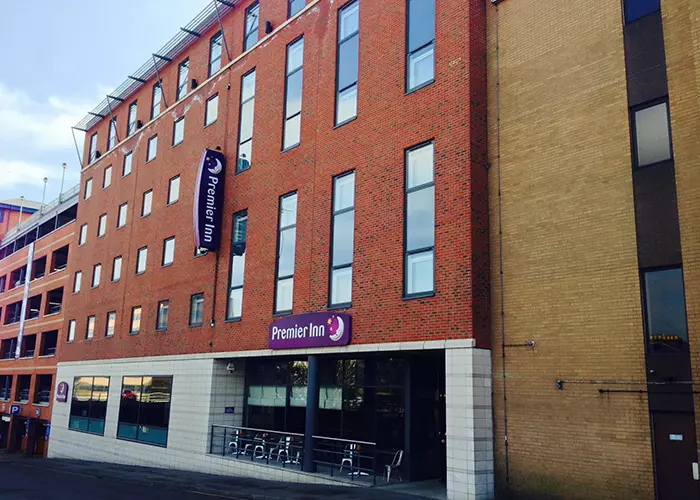 Premier Inn Luton Town Centre