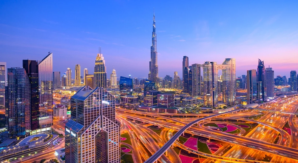 Luton Roots, Global Outlook at UAE